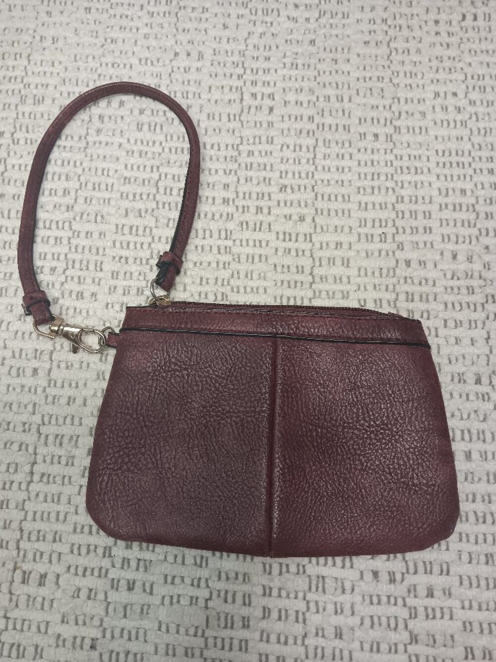 Wilsons Leather Burgundy Cashwrap Distressed Wristlet Coin Purse Clutch